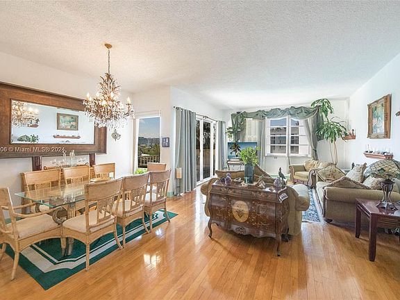 4th image of 9341 E Bay Harbor Dr #Phd