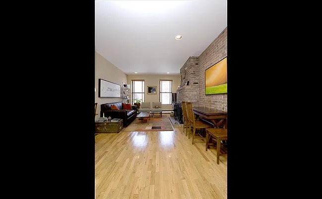 Sold by Douglas Elliman | media 18