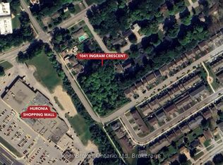 1041 Ingram Cres, Midland, ON L4R4E9