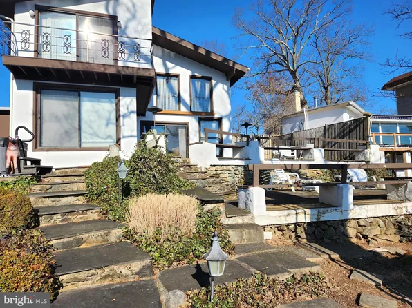 603 Delmar Rd, Edgewater, MD 21037