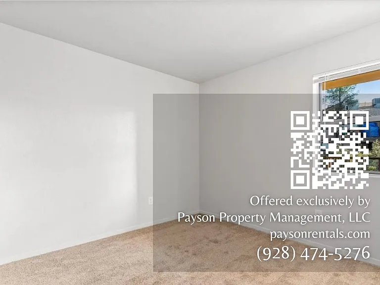 704 N Easy St #4 — Photo 10