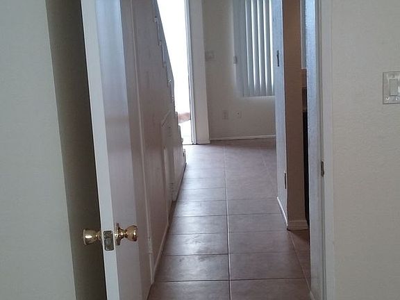 2nd image of 2307 W 54th St APT 3