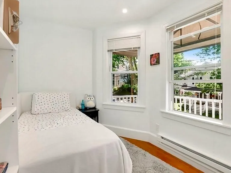 59 Ackers Ave #2 — Photo 5