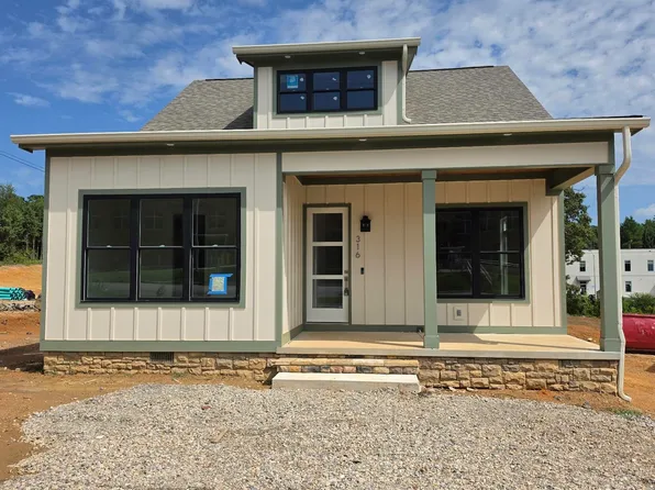 316 Thomas Rd, Fort Oglethorpe, GA 30742