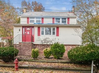 29 Bailey Ave, Oakland, NJ 07436