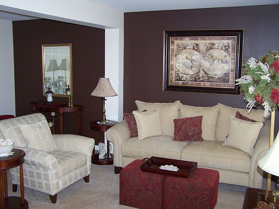 2nd image of 510 Broad Meadow Dr