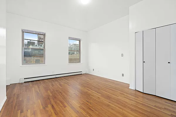 Rented by Compass | media 4