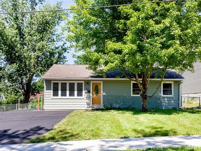6812 SW 15th St, Des Moines, IA, 50315