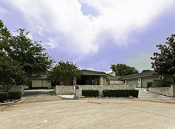 2nd image of 5622 Harbor Town Dr