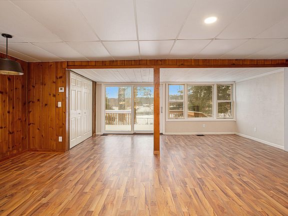 4th image of 832 Graham Lake Ter