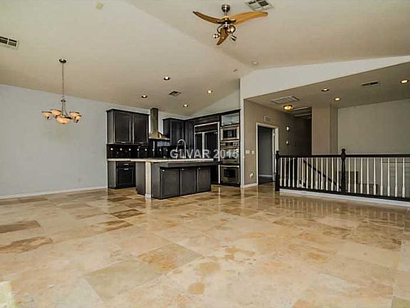 4th image of 5111 Echo Shire Ave