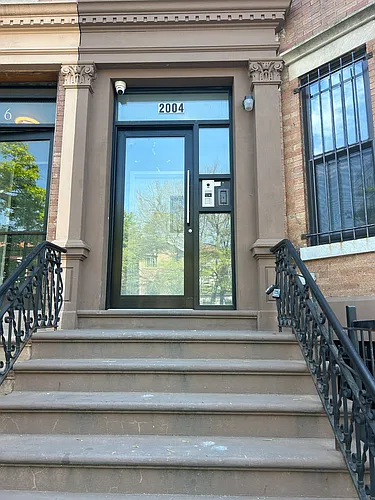 2004 Crotona Ave #3 Photo 1