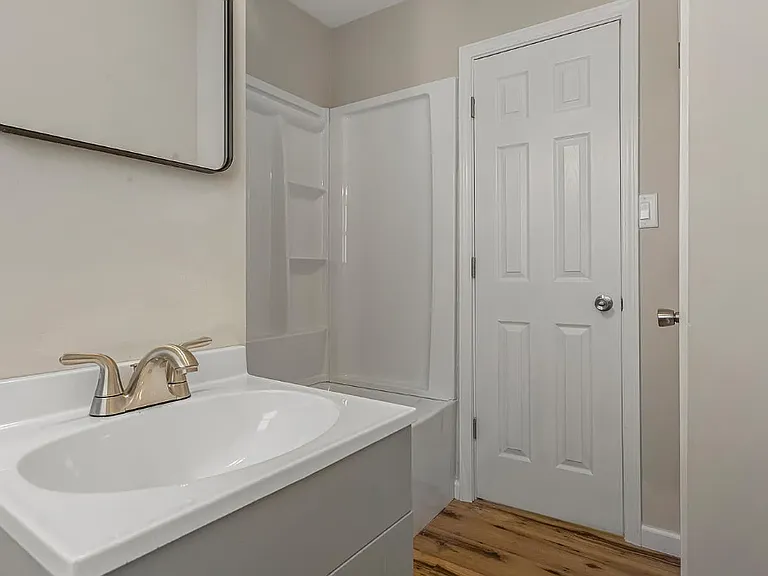 1902 Meadow Dr — Photo 14