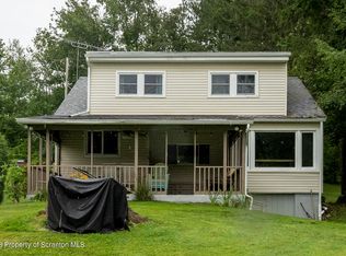 93 Road 6, Montrose, PA 18801