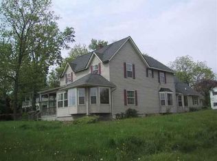 22308 East, Grosse Ile, MI 48138