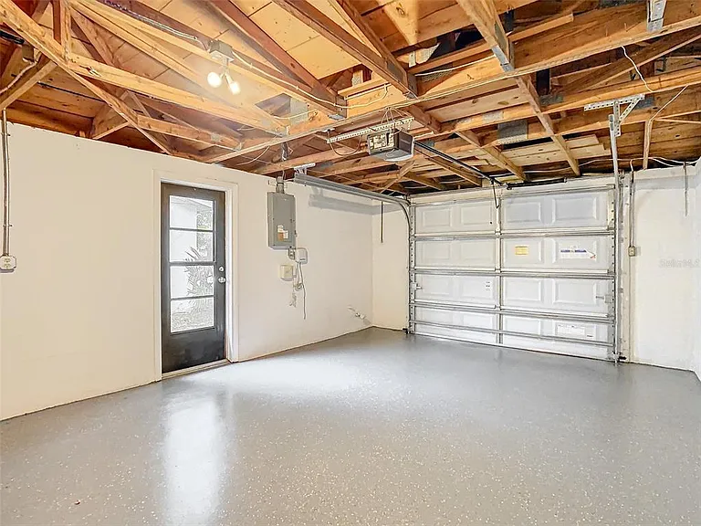 7414 Rockwood Dr — Photo 27