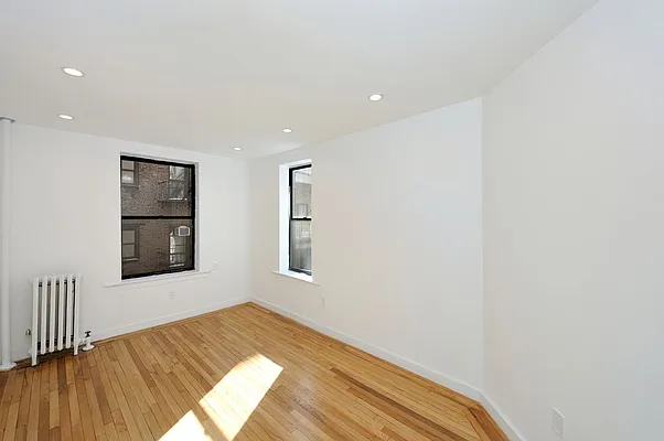 Rented by Aether Property Group | media 6