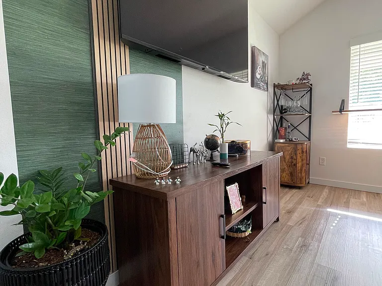 207 NW Pinwheel St #207 — Photo 7