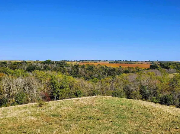 000 Lessard Lane, Wauzeka, WI 53826