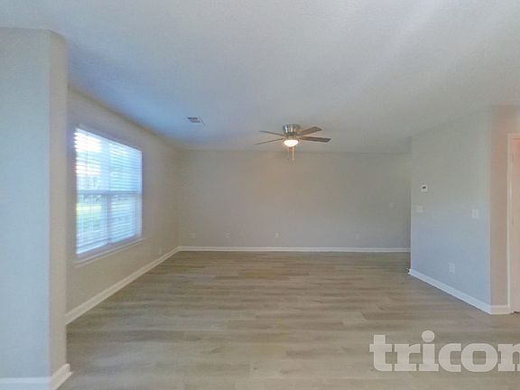 2nd image of 740 Parkway Rd