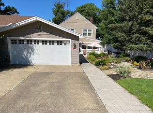9232 Lakeside Rd, Angola, NY 14006