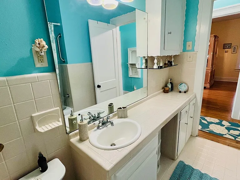 4623 Avenue N 1/2 — Photo 31