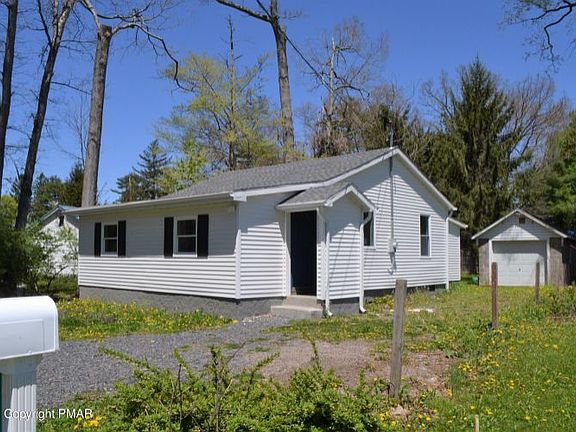 2nd image of 5153 Hickory Ln