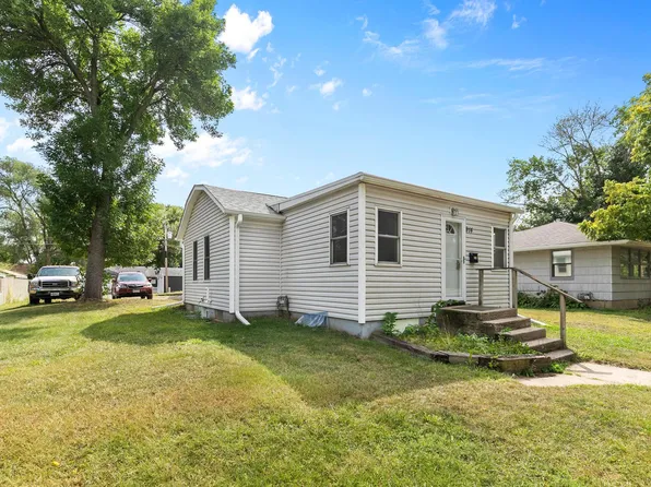 914 5th Ave W, Shakopee, MN 55379