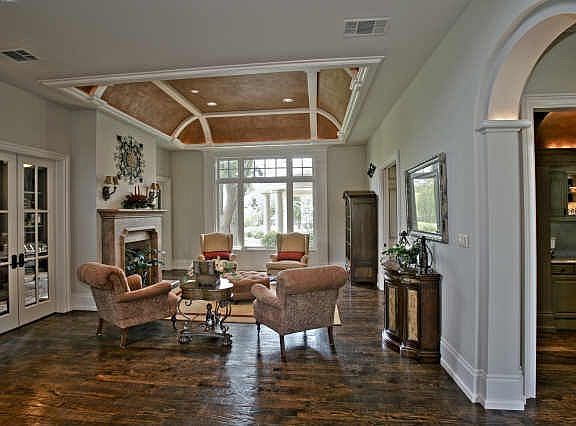 4th image of 1708 Buckingham Dr