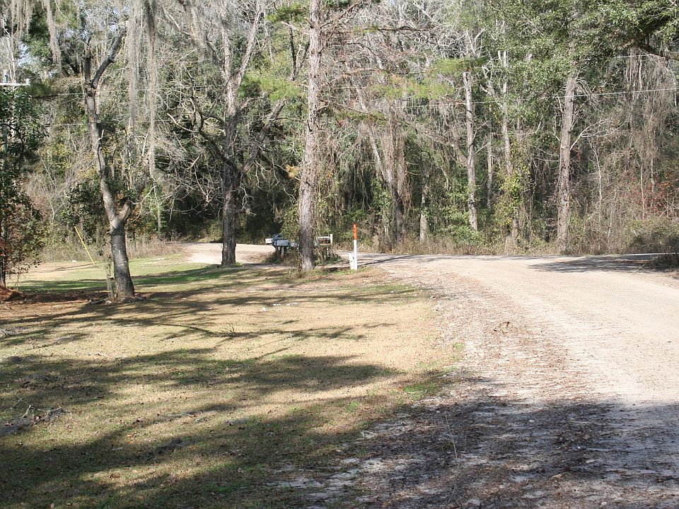 1st image of Hartsfield Road
