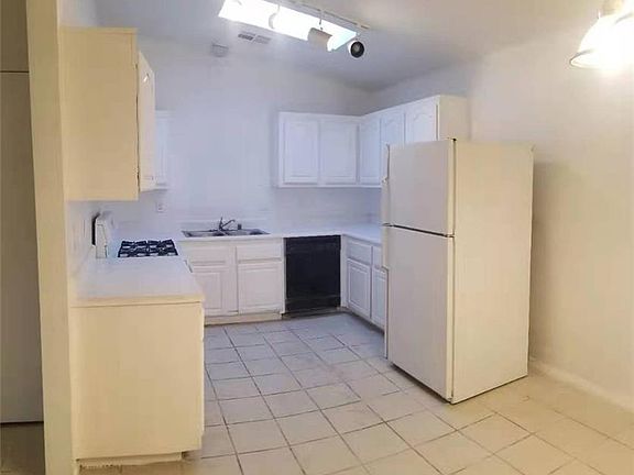 2nd image of 2220 Walnut Hill Ave