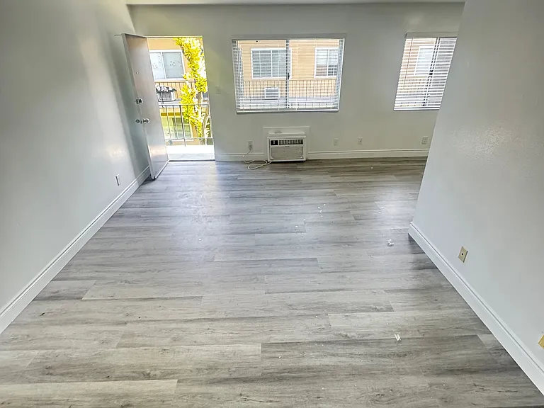 1133 E Alosta Ave #1150 — Photo 9