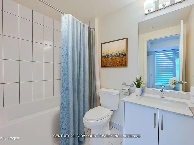 9000 Jane St #220 — Photo 9