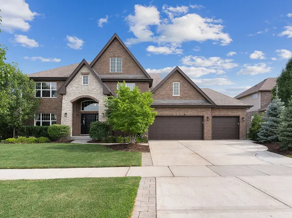 13142 Ballycastle Ct, Lemont, IL 60439