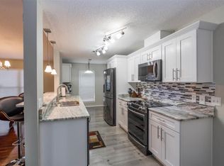 7376 Baywoods Ln, Pensacola, FL 32504