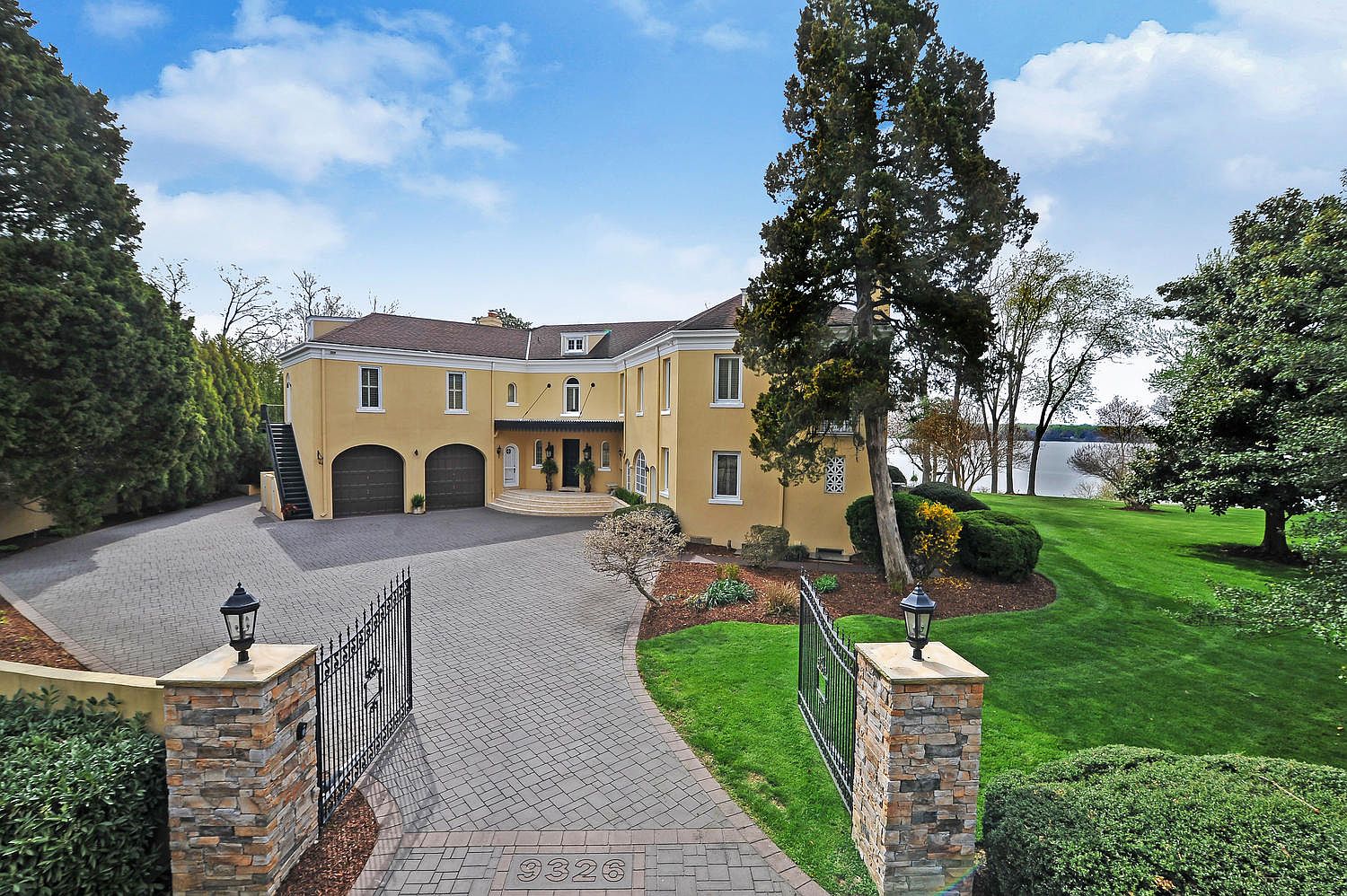 9326 Old Mansion Rd, Alexandria, VA 22309 Zillow