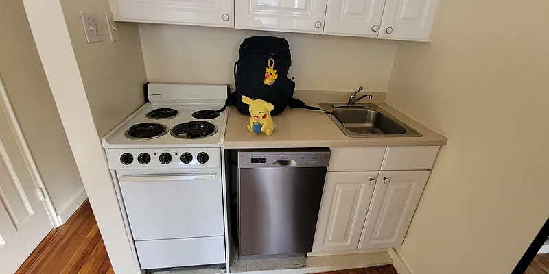 Rented by Corcoran | media 6