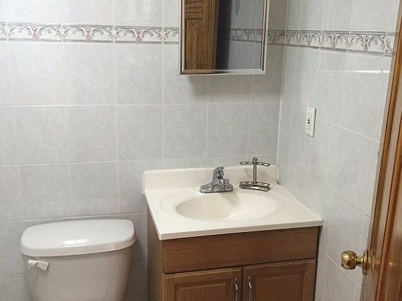 5th image of 1838 E 29th St #1