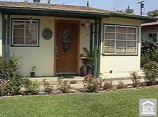 2541 Calmia Rd, Duarte, CA 91010