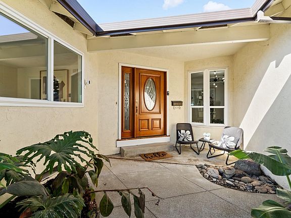 5th image of 872 Lurline Dr