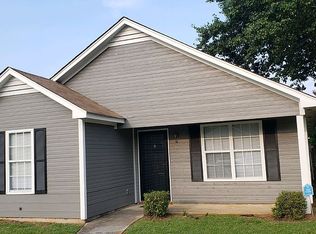 128 Kensington Cir, Warner Robins, GA 31093