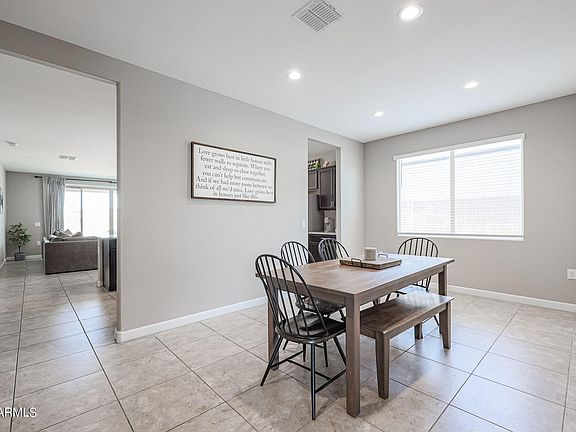 4th image of 2968 N Amber Drive