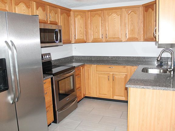 Upgraded Kitchen