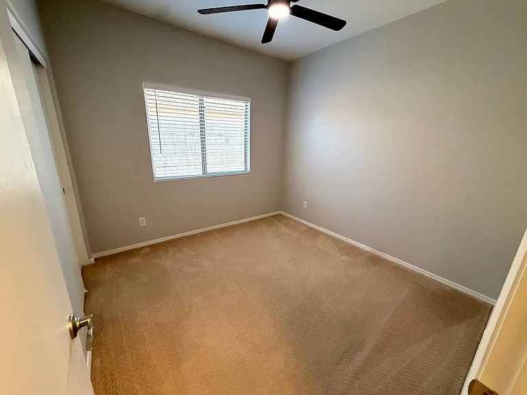 25027 N 40th Ln — Photo 17