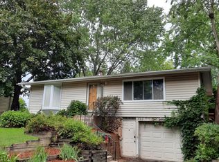 423 Sheridan Ave S, Minneapolis, MN 55405