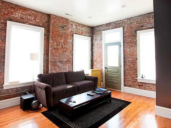 2nd image of 2800 Shenandoah Ave #2F