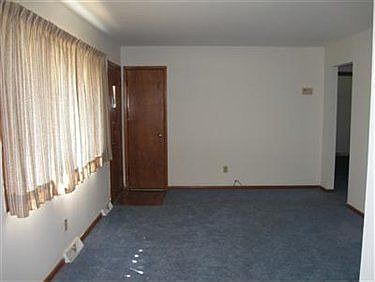 2nd image of 4231 Belle Ave