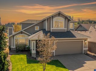 574 Creekside Dr SE, Salem, OR 97306