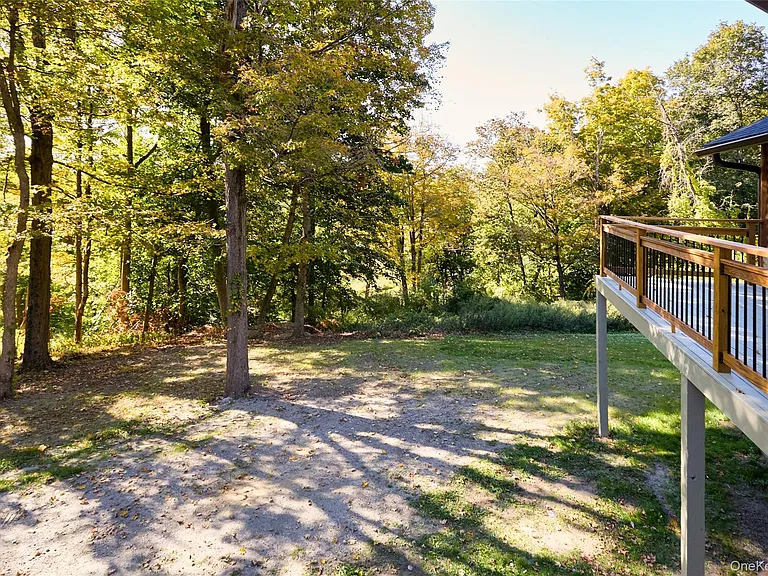568 Oak Summit Rd — Photo 41