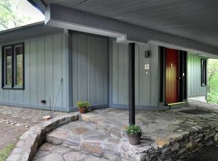 421 Black Plain Rd, North Smithfield, RI 02896